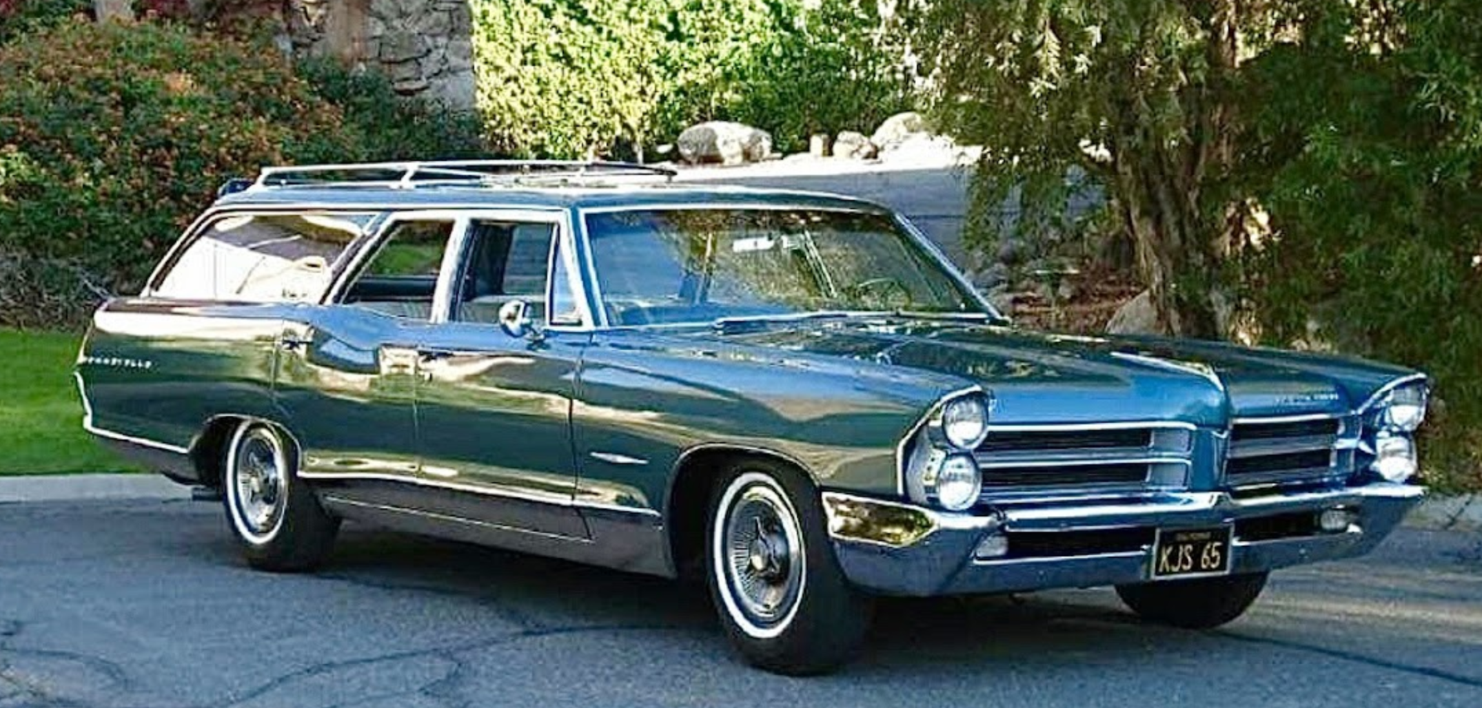 '65 421 Safari Wagon.png